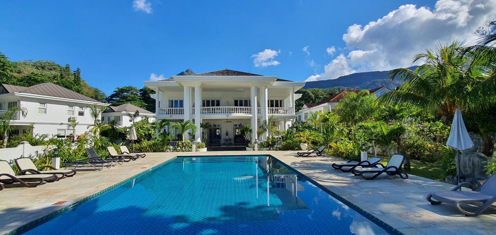 Villa Blanc - Chateau Elysium Бо-Валлон Экстерьер фото